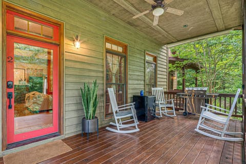 Smokey Mountain Getaway House in Stecoah