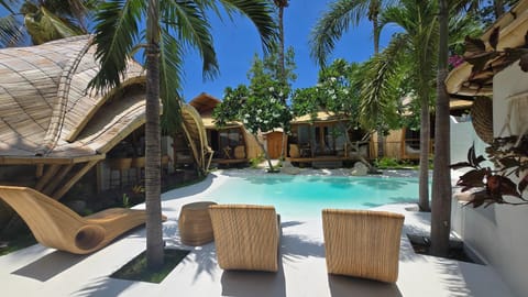 Day, Natural landscape, Pool view, Swimming pool, sunbed