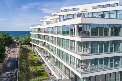 Property building, Neighbourhood, Natural landscape, Bird's eye view, Street view, Location