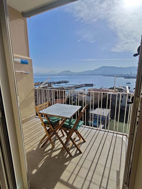 Day, Natural landscape, View (from property/room), Balcony/Terrace, Sea view