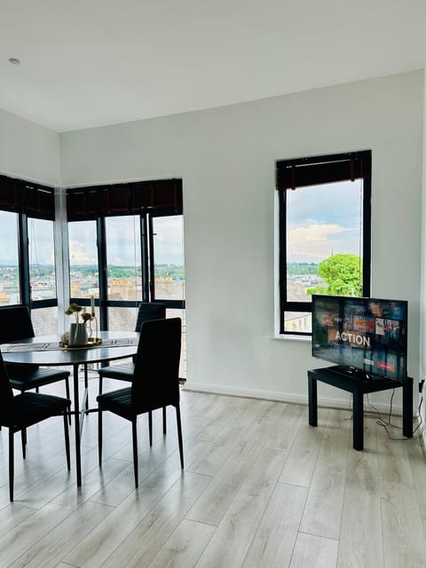 Skyline Vista Apartment Apartment in Waterford City