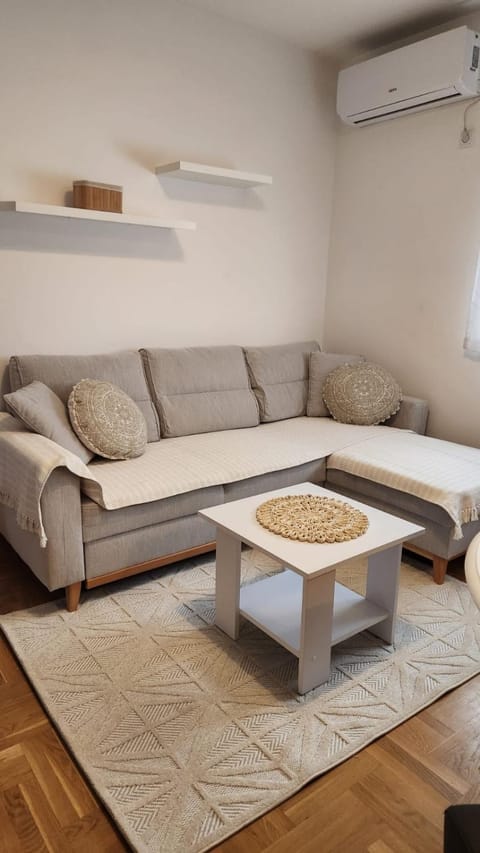 TiM LUX 3 Apartment in Serbia