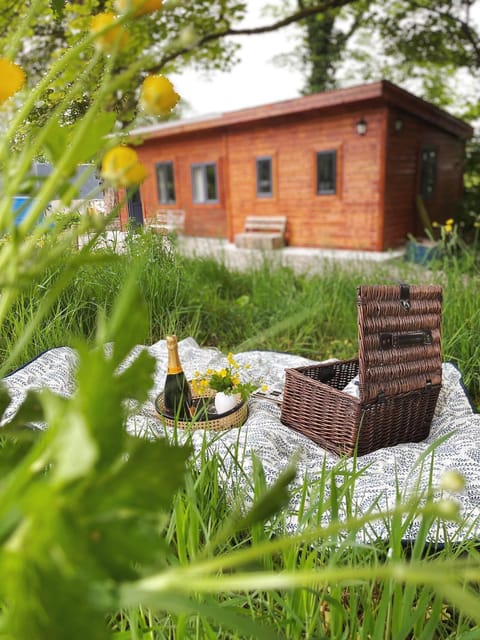 The Gamekeepers Cabin at Glenastar Lodge NewcastleWest Limerick V42NY39 Cabin in County Limerick