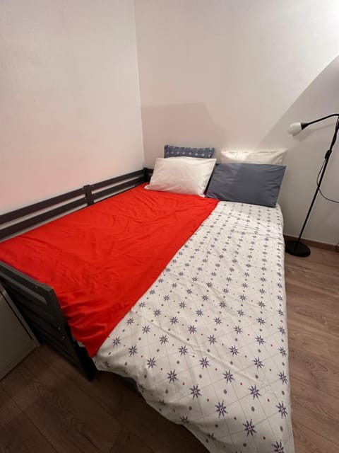 Apertement proche stade de France Apartment in Île-de-France