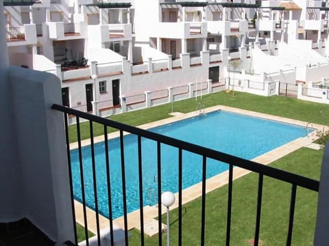 Balcony/Terrace, Pool view, Swimming pool