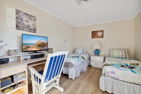 Lake Michigan Getaway by Juniper Holiday + Home House in New Buffalo