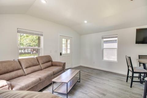 Walk to Lake Cozy Grove Cabin with Fire Pit Cabin in Grove