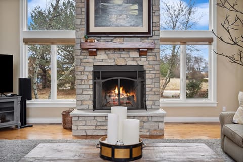 Main Destination by Juniper Holiday + Home House in Grand Beach