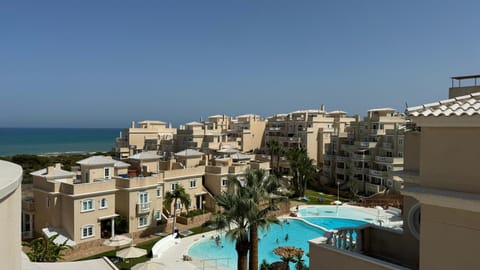 Property building, Pool view, Sea view, Swimming pool