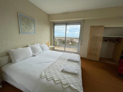 Maison KER TITOU. Bed and Breakfast in Brittany