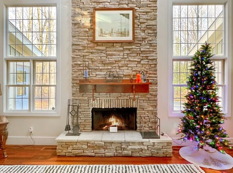 Pete's Place by Juniper Holiday + Home House in Sawyer