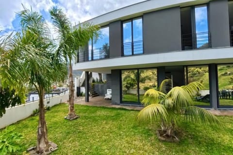 Off site, Natural landscape