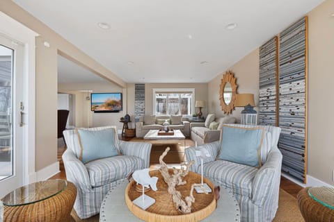 Sunset Shores Sanctuary by Juniper Holiday + Home House in Lake Michigan Beach