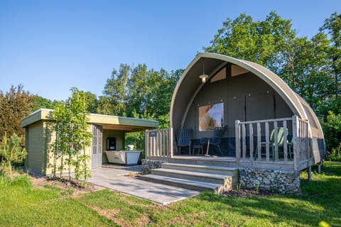 Patio, Patio, Natural landscape, Garden, Sauna, Sauna, Spa and wellness centre/facilities, Spa and wellness centre/facilities, Garden view