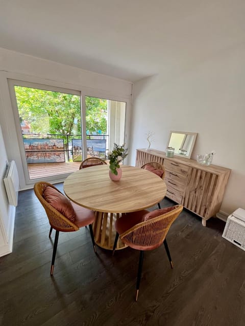 Appartement Victoria Apartment in Orléans