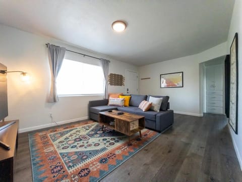 #StayInMyDistrict Walla Walla Wine Getaway House in College Place