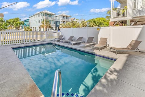 Sunsational Tara - Southern Coast Vacations House in Surfside Beach