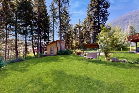 Hungry Horse Hideout - Upper Level House in Hungry Horse