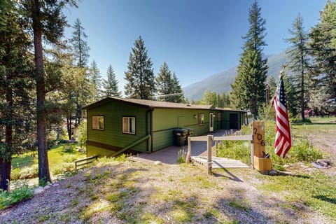 Hungry Horse Hideout - Upper Level House in Hungry Horse