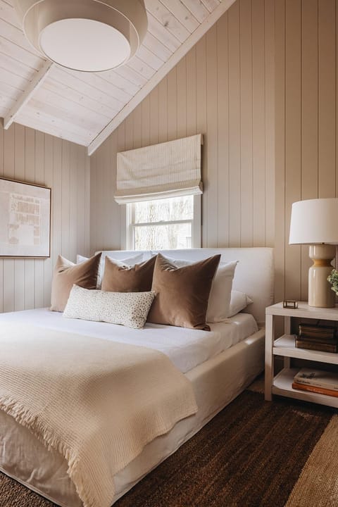 Townie 2 - The Sage by Juniper Holiday + Home Unit House in Chikaming Township