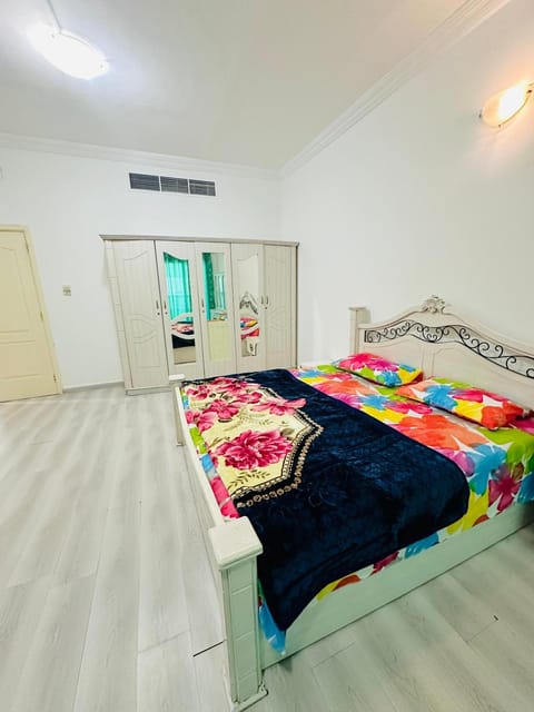 Boutique Urban Flat Bed and Breakfast in Ajman