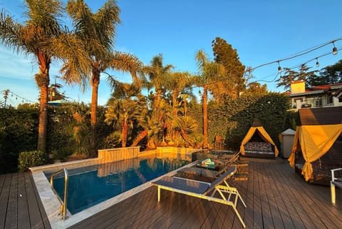 Natural landscape, Garden, Garden view, Pool view, Swimming pool, sunbed