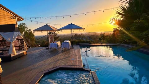 Hot Tub, View (from property/room), Pool view, Swimming pool, Sunset, sunbed