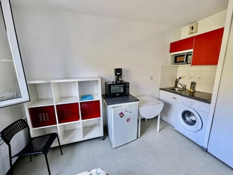 Studio Centré, Calme & Tout Equipé avec Parking Privé Apartment in Grenoble