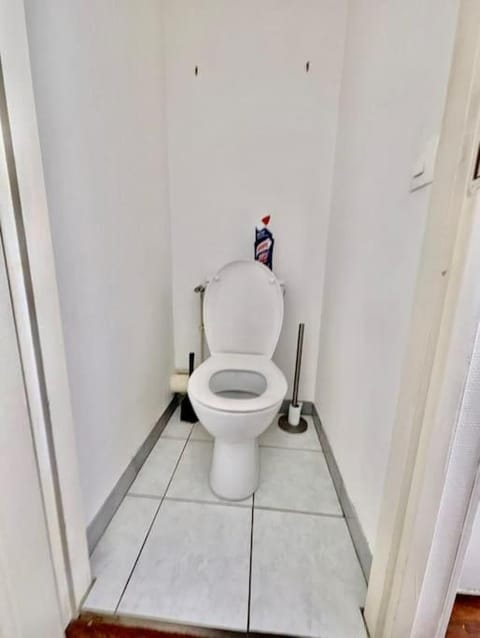 Grand Studio - Proche Hyper centre - Calme & Tout Equipé Apartment in Grenoble