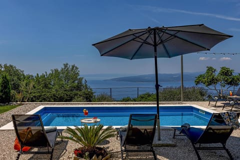 Natural landscape, Sea view, Swimming pool, sunbed