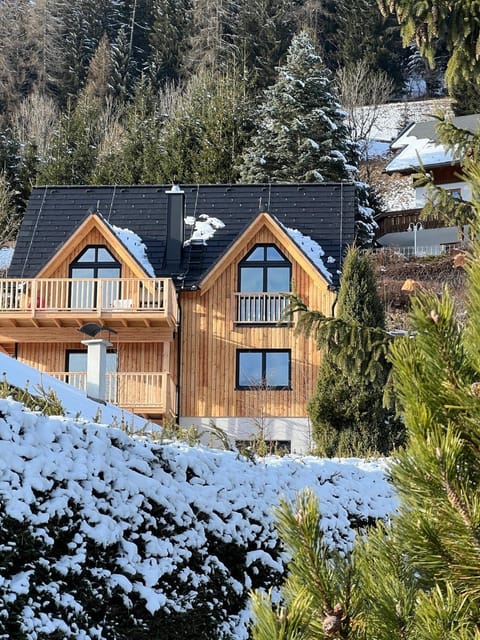 Property building, Natural landscape, Winter