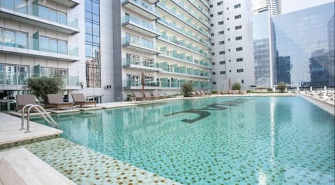 Property building, Swimming pool