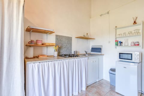 Mas des Cypres-Ensemble de 4 Mazets House in Saintes-Maries-de-la-Mer