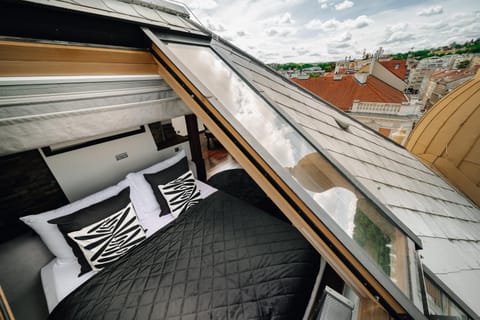 Bed, Day, View (from property/room), Balcony/Terrace, Bedroom