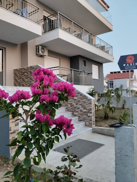 OASIS luxury apartments and rooms nikiti Apartment in Nikiti