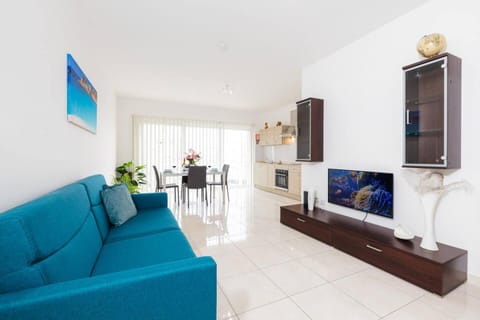 The Pinnacle Fl2 city escape by Homely Apartment in Malta
