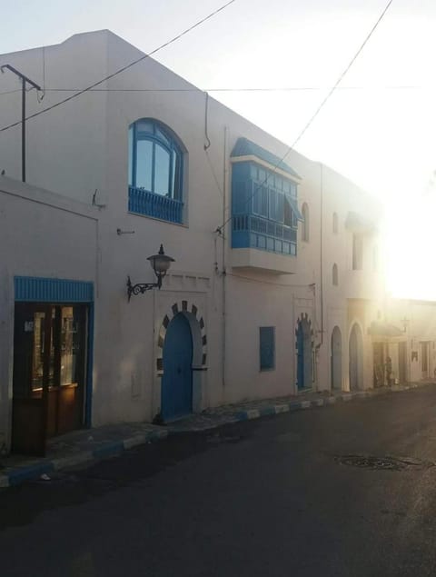Neighbourhood