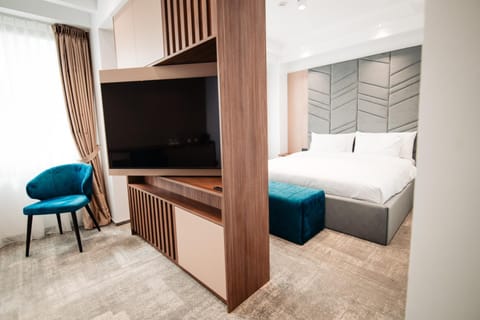 TV and multimedia, Photo of the whole room