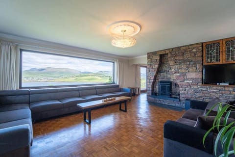 Dingle Bay Nest House in County Kerry