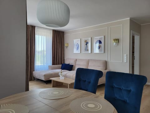 Communal lounge/ TV room, Living room, Photo of the whole room, Seating area