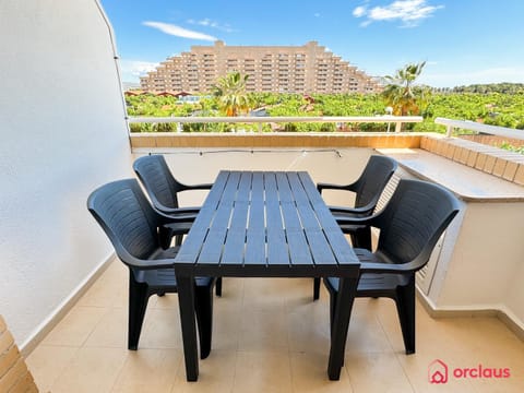 View (from property/room), Balcony/Terrace, Dining area