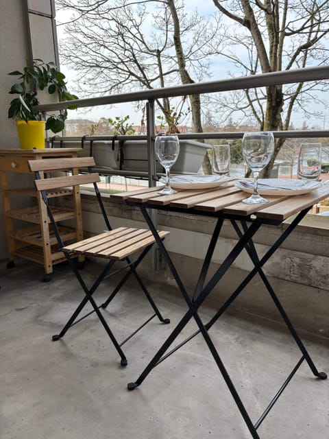 Appartement vue sur Lac proche métro Apartment in Créteil