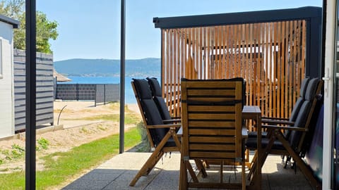 Patio, Day, Natural landscape, View (from property/room), Balcony/Terrace, Dining area, Sea view