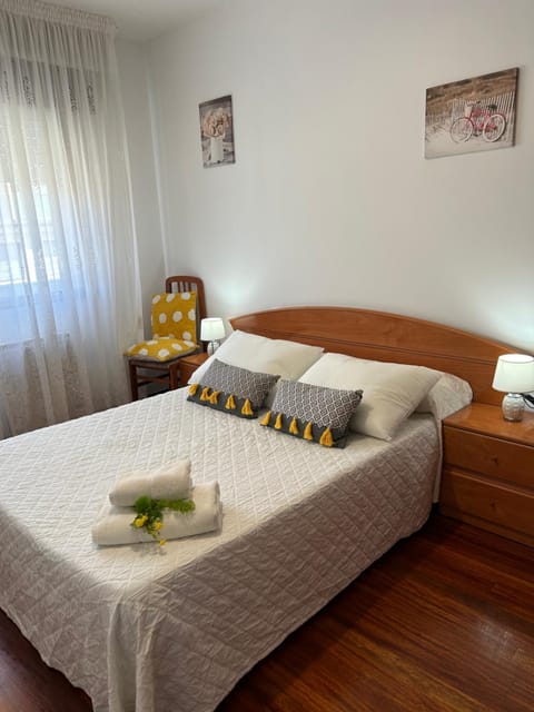 Semana Santa,3 hab, 7 personas Apartment in Portonovo