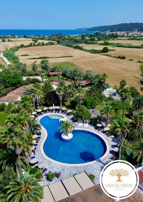 Swimming pool, Swimming pool