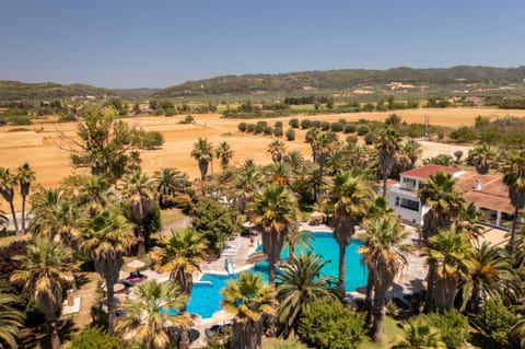 Property building, Nearby landmark, Spring, Day, Natural landscape, Bird's eye view, Mountain view, Pool view, Swimming pool, sunbed