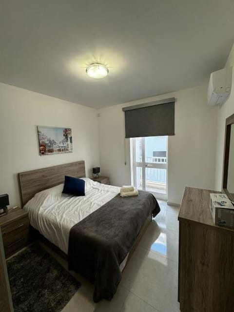 Emerald 2 bedroom Apartment in Gzira Apartment in Sliema