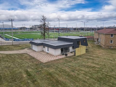 Game Day Getaway-Play Relax Make Memories House in Canton