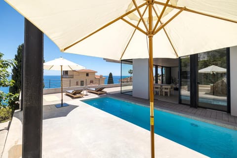 Villa Neuve, proche Monaco Villa in Roquebrune-Cap-Martin