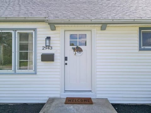 The Huddle House-HOF Home Made for Families House in Canton